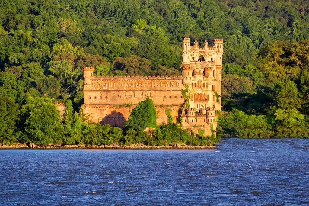 bannerman-castle-abandoned-new-york-2025 bannerman castle abandoned new york 2025