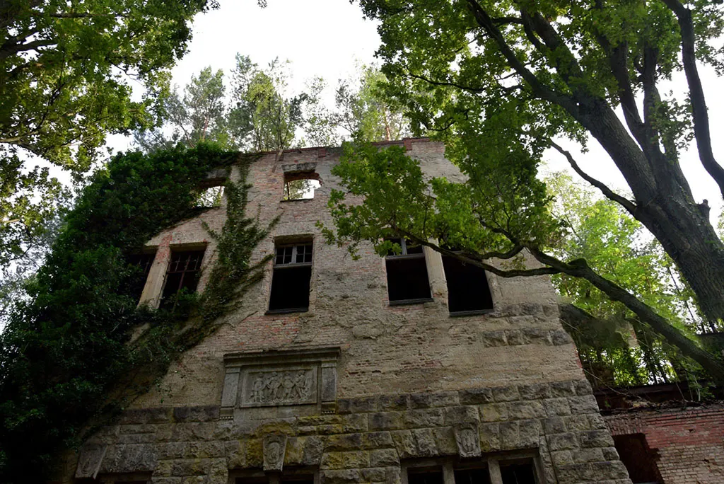 beelitz-hospital-abandoned-germany beelitz hospital abandoned germany