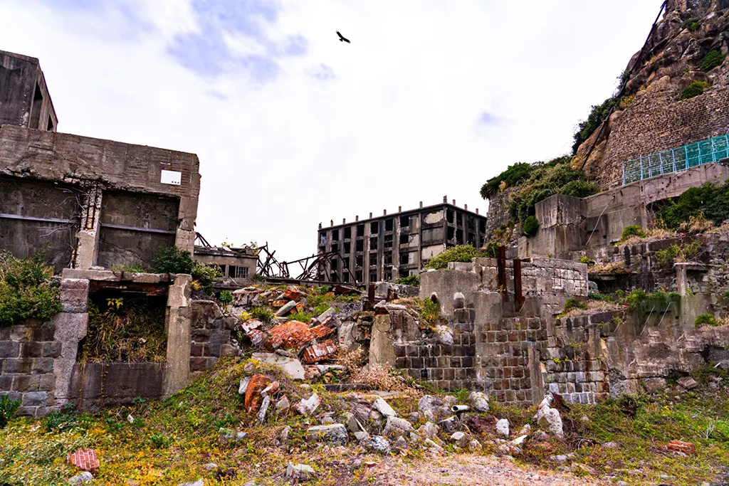hashima-island-battleship-japan-abandoned hashima island battleship japan abandoned