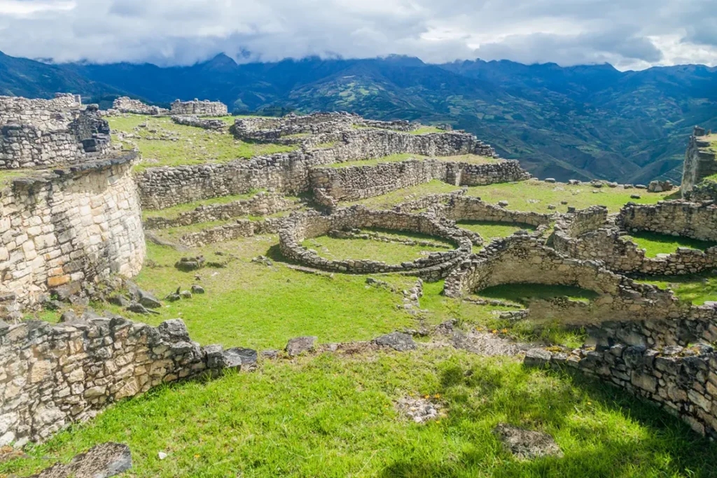 kuelap-peru-ancient-ruins. Kuelap in Peru