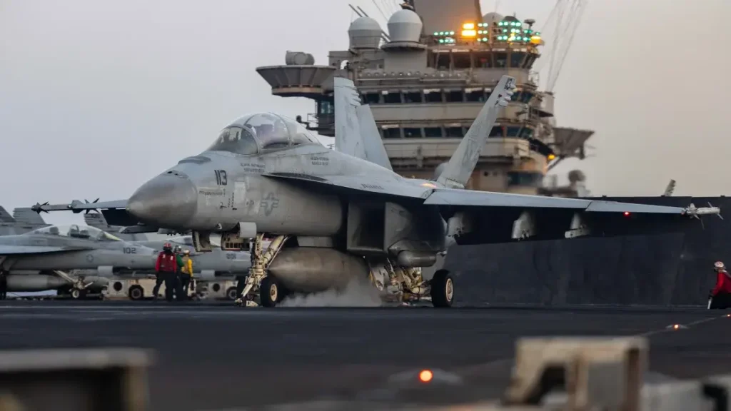 us-navy-super-hornet-landing-uss-harry-s-truman The F/A-18F Super Hornet is a twin-engine, carrier-capable multirole fighter