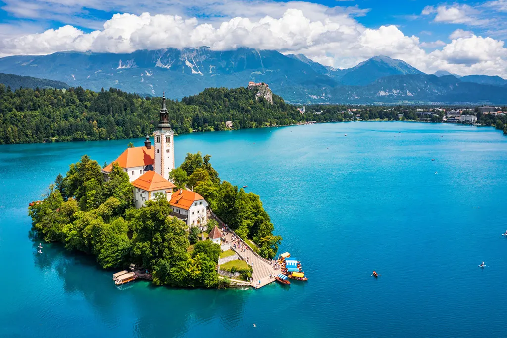 bled-slovenia-lake-island 6. Emerald lake and island church in Bled, Slovenia.