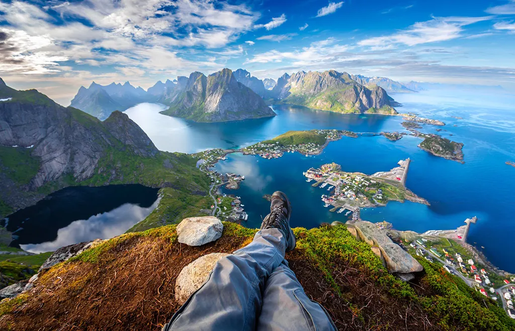 reine-norway-fishing-village reine norway fishing village